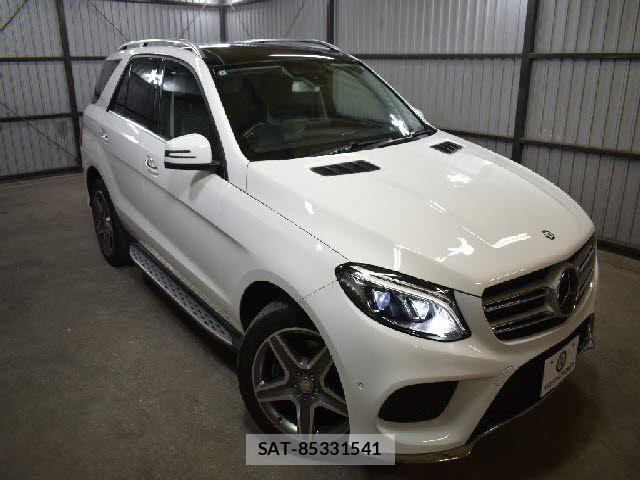 Mercedes Benz GLE-CLASS 2017-07 6500233-23