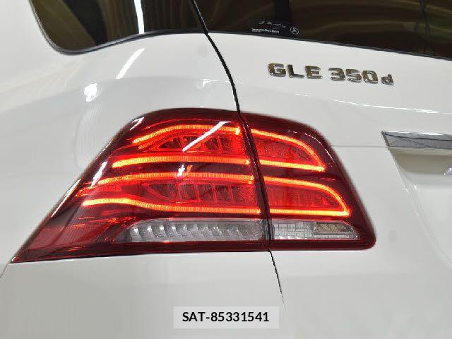 Mercedes Benz GLE-CLASS 2017-07 6500233-26