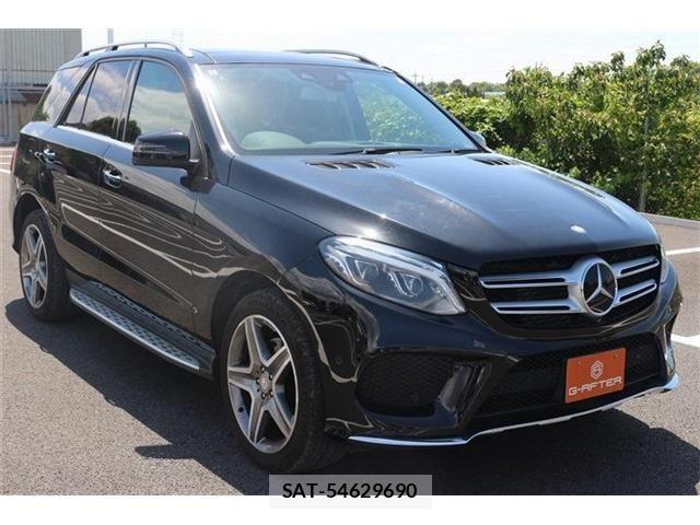 Mercedes Benz GLE-CLASS 2016-06 6815921-22