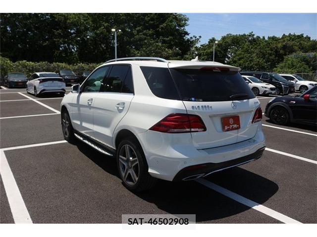 Mercedes Benz GLE-CLASS 2016-02 6908357-11