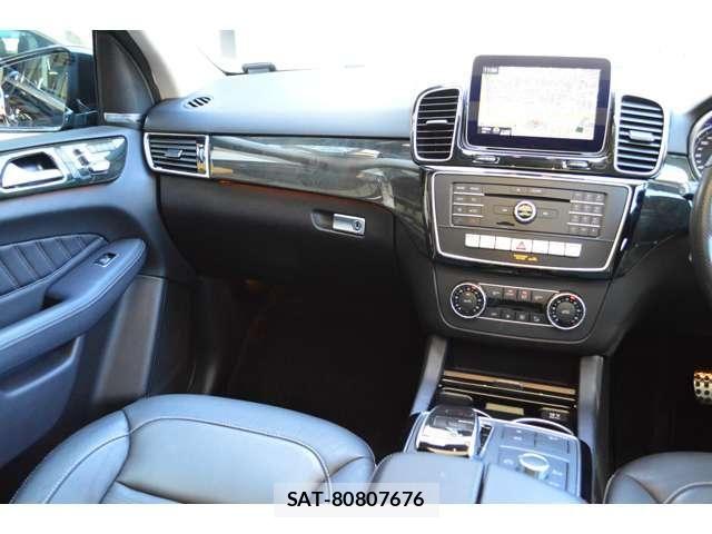 Mercedes Benz GLE-CLASS 2017-07 6995625-20