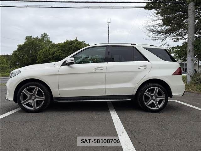 Mercedes Benz GLE-CLASS 2017-03 7059525-5