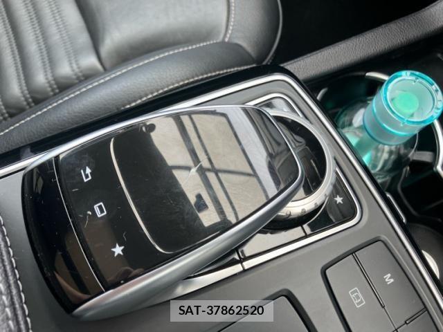 Mercedes Benz GLE-CLASS 2016-07 7328341-18
