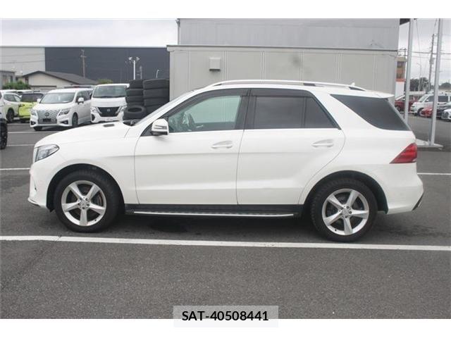 Mercedes Benz GLE-CLASS 2017-04 7618045-11