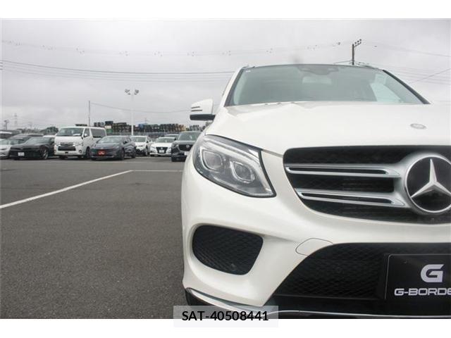 Mercedes Benz GLE-CLASS 2017-04 7618045-15