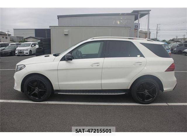Mercedes Benz GLE-CLASS 2017-03 7725606-9