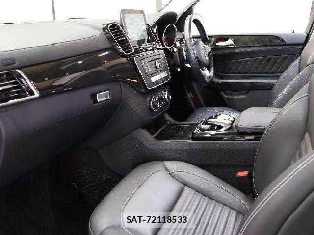 Mercedes Benz GLE-CLASS 2017-06 7877743-2