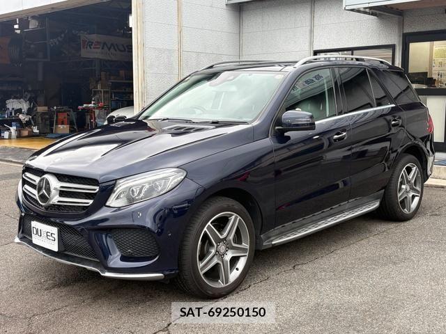 Mercedes Benz GLE-CLASS 2016-11 7877745-1