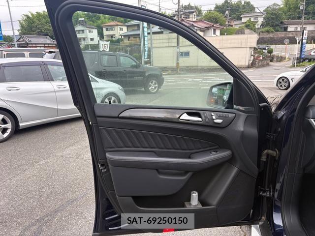 Mercedes Benz GLE-CLASS 2016-11 7877745-26