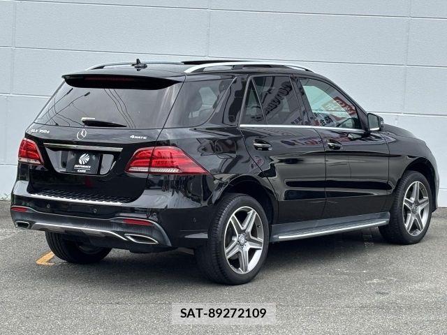 Mercedes Benz GLE-CLASS 2017-06 7902942-2