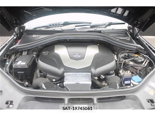 Mercedes Benz GLE-CLASS 2015-12 8131209-1