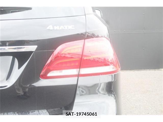 Mercedes Benz GLE-CLASS 2015-12 8131209-21