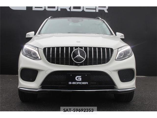 Mercedes Benz GLE-CLASS 2015-11 8131210-9