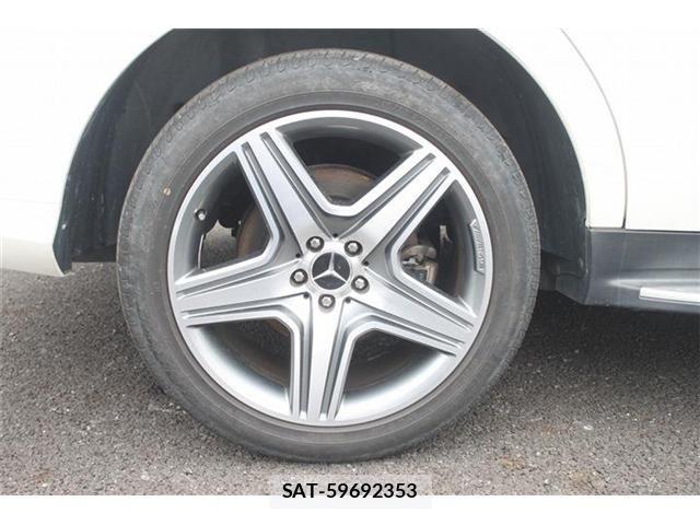 Mercedes Benz GLE-CLASS 2015-11 8131210-17