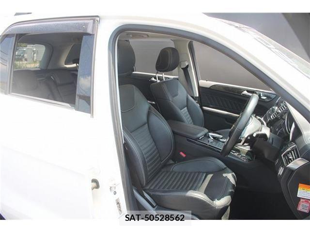 Mercedes Benz GLE-CLASS 2015-12 8208693-12