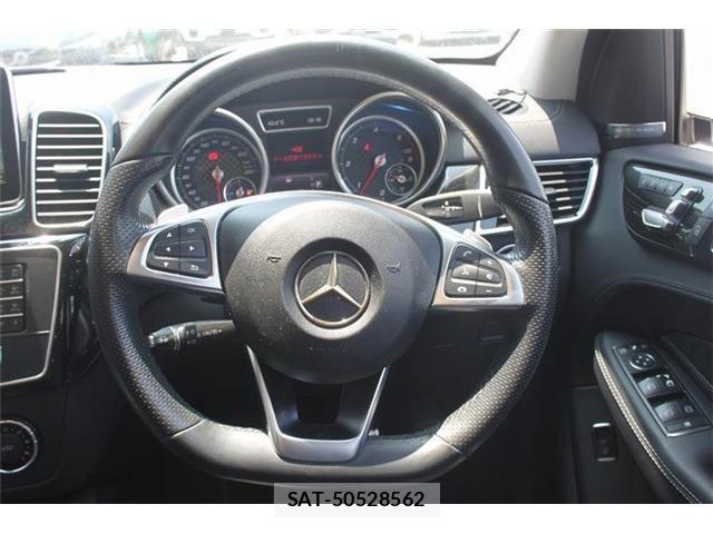 Mercedes Benz GLE-CLASS 2015-12 8208693-14