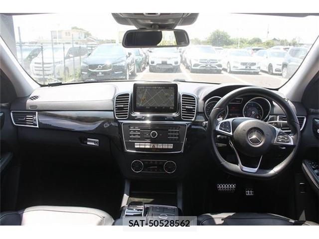 Mercedes Benz GLE-CLASS 2015-12 8208693-15