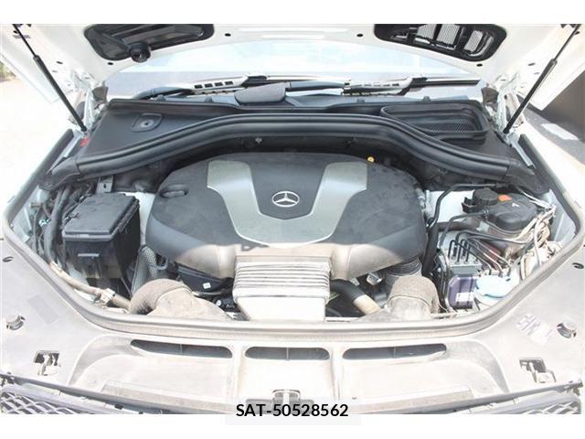 Mercedes Benz GLE-CLASS 2015-12 8208693-17