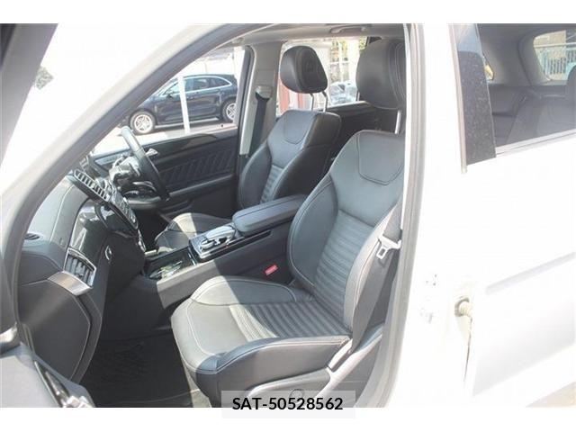 Mercedes Benz GLE-CLASS 2015-12 8208693-29