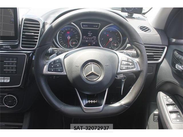 Mercedes Benz GLE-CLASS 2015-10 8230791-15