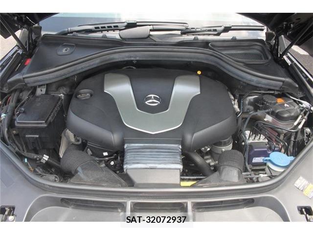 Mercedes Benz GLE-CLASS 2015-10 8230791-18