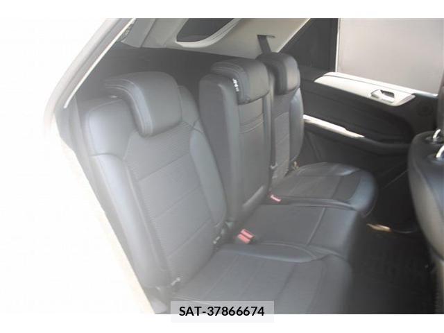 Mercedes Benz GLE-CLASS 2016-05 8413579-15