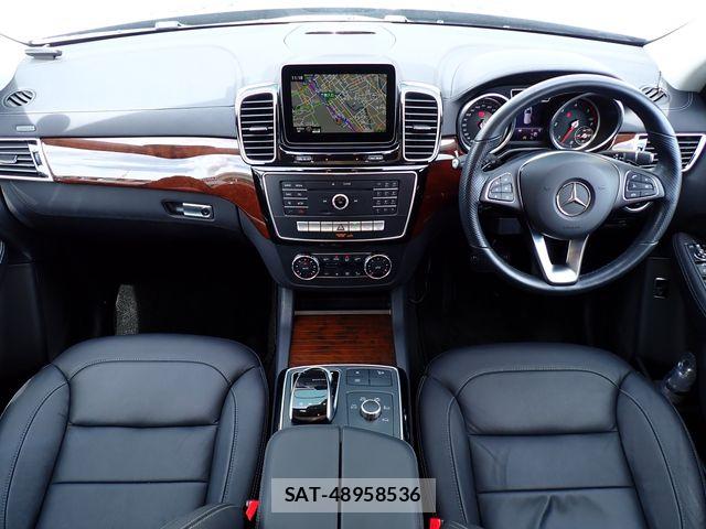 Mercedes Benz GLE-CLASS 2017-07 8743923-1
