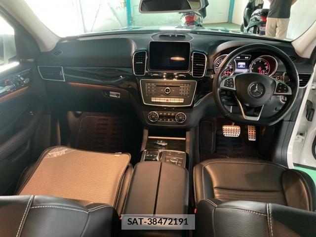 Mercedes Benz GLE-CLASS 2016-06 8830288-7