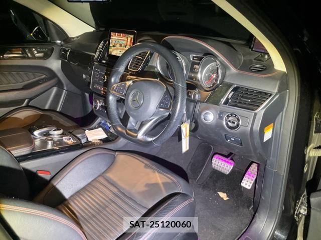 Mercedes Benz GLE-CLASS 2016-09 1386601-10