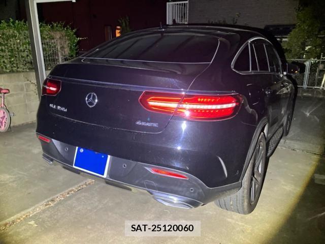 Mercedes Benz GLE-CLASS 2016-09 1386601-1