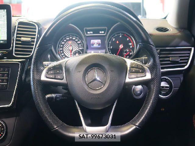 Mercedes Benz GLE-CLASS 2016-08 4371761-26