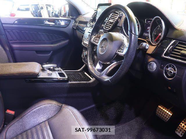 Mercedes Benz GLE-CLASS 2016-08 4371761-6