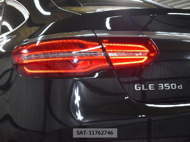 Mercedes Benz GLE-CLASS 2017-06 7562424-26