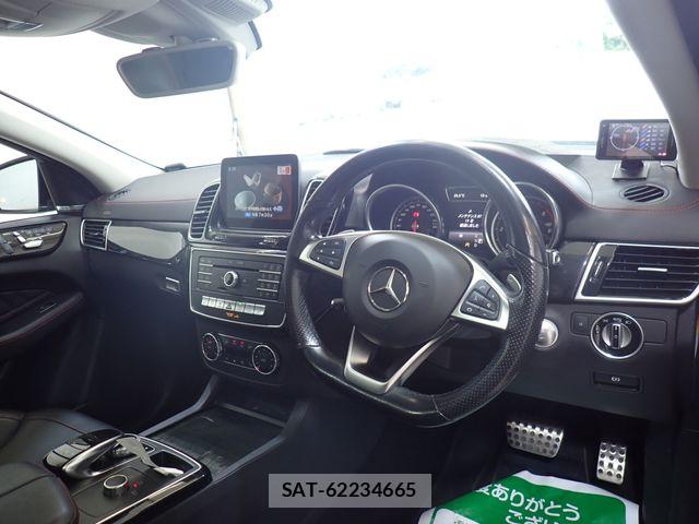 Mercedes Benz GLE-CLASS 2016-06 7786999-1