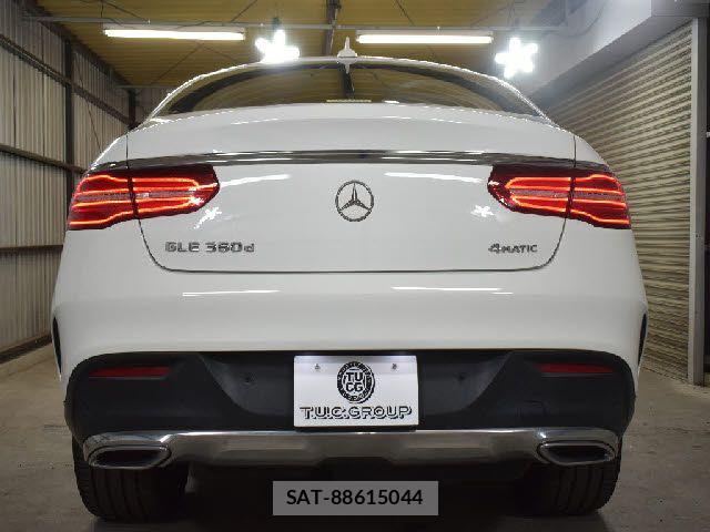 Mercedes Benz GLE-CLASS 2018-08 8627690-28