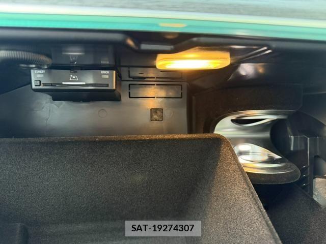 Mercedes Benz GLE-CLASS 2024-05 7618052-12