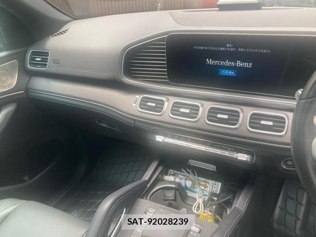 Mercedes Benz GLE-CLASS 2021-07 8074571-17
