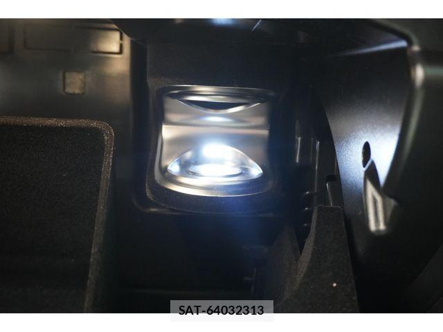 Mercedes Benz GLE-CLASS 2023-12 8245914-28