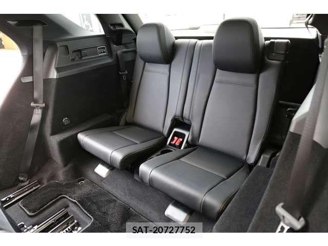 Mercedes Benz GLE-CLASS 2024-03 8366984-16
