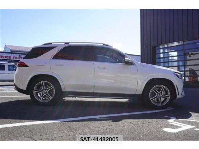 Mercedes Benz GLE-CLASS 2019-07 8883903-21