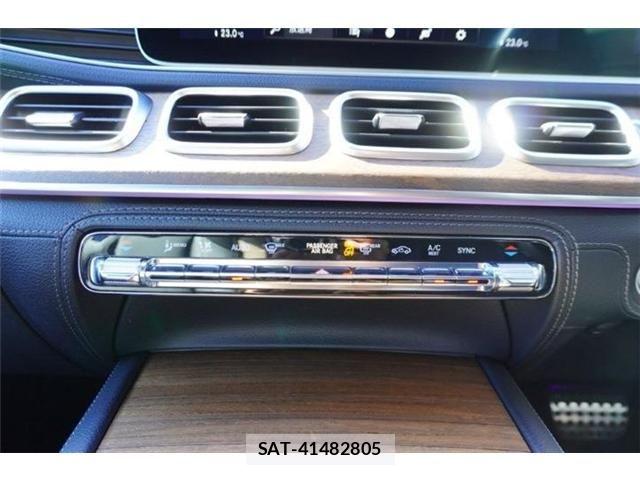 Mercedes Benz GLE-CLASS 2019-07 8883903-24