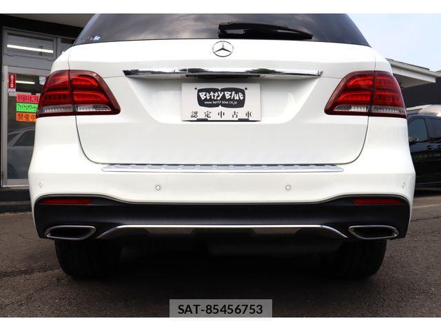 Mercedes Benz GLE-CLASS 2016-01 1222834-21