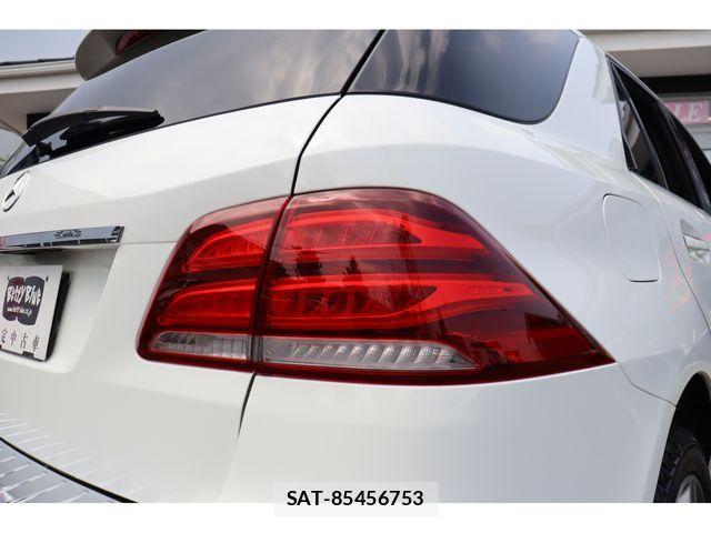 Mercedes Benz GLE-CLASS 2016-01 1222834-25