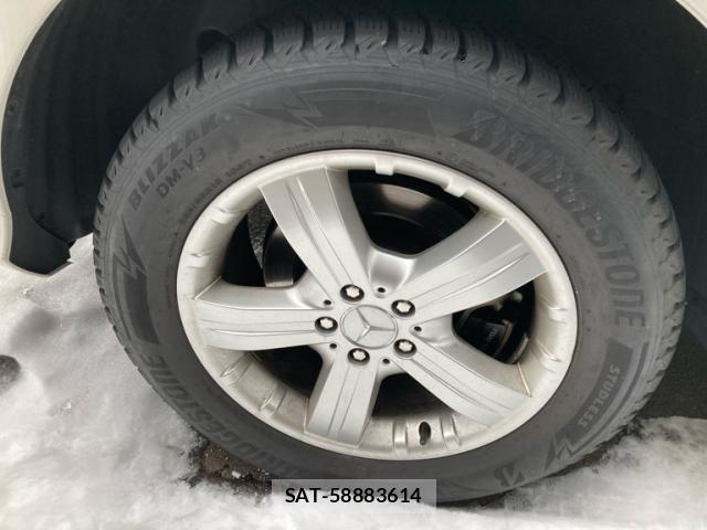 Mercedes Benz GLE-CLASS 2016-01 3066645-12