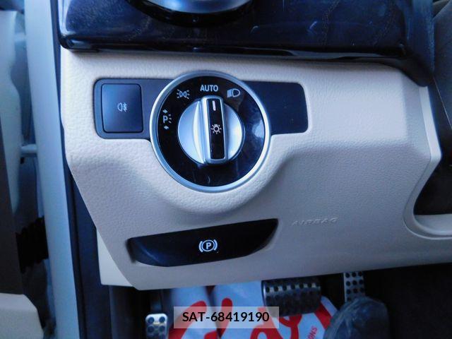 Mercedes Benz GLK-CLASS 2012-11 7378965-9