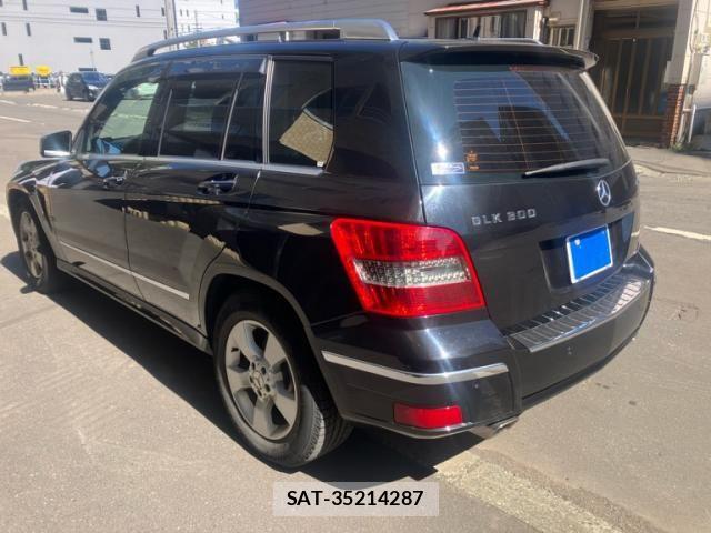 Mercedes Benz GLK-CLASS 2012-02 8871448-10