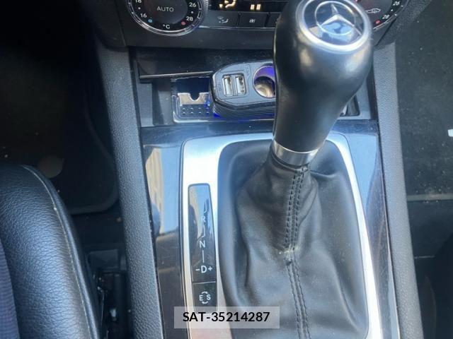 Mercedes Benz GLK-CLASS 2012-02 8871448-20
