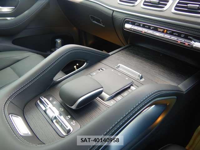 Mercedes Benz GLS-CLASS 2024-06 7455772-9