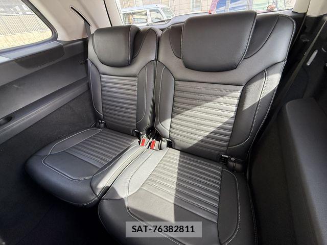 Mercedes Benz GLS-CLASS 2016-06 8315428-15