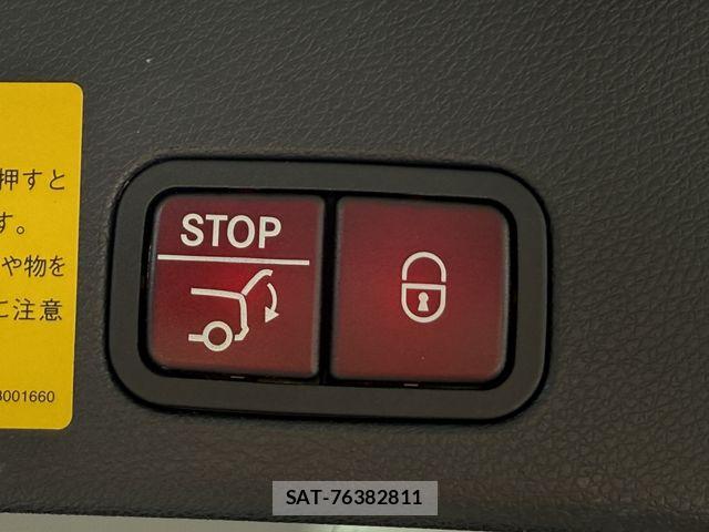 Mercedes Benz GLS-CLASS 2016-06 8315428-17